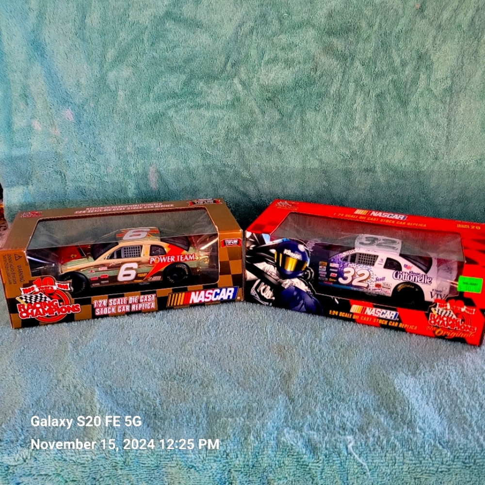 NASCAR RACING CARS
